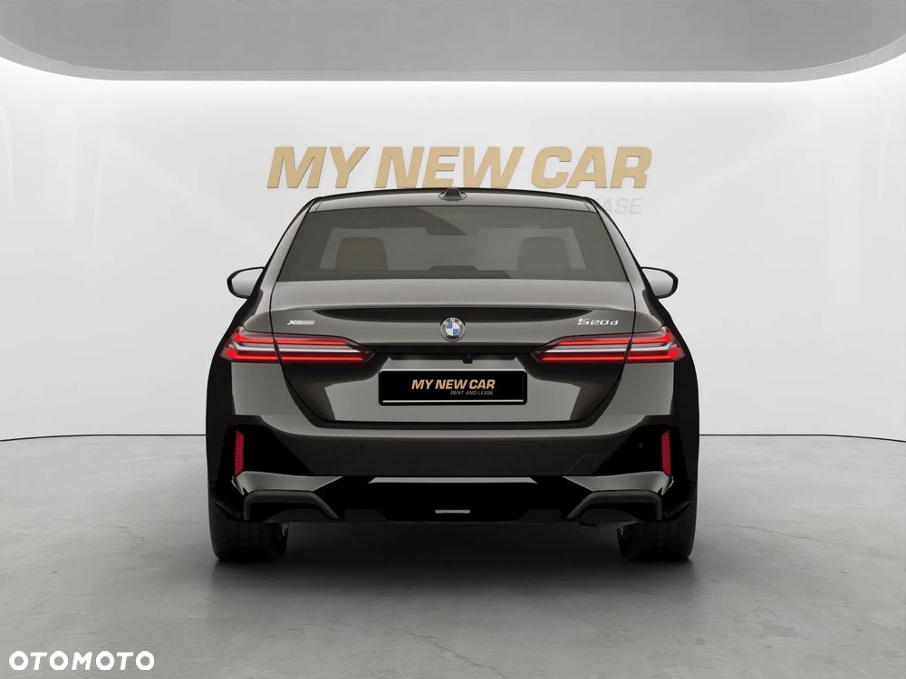BMW Seria 5 520d xDrive - 40