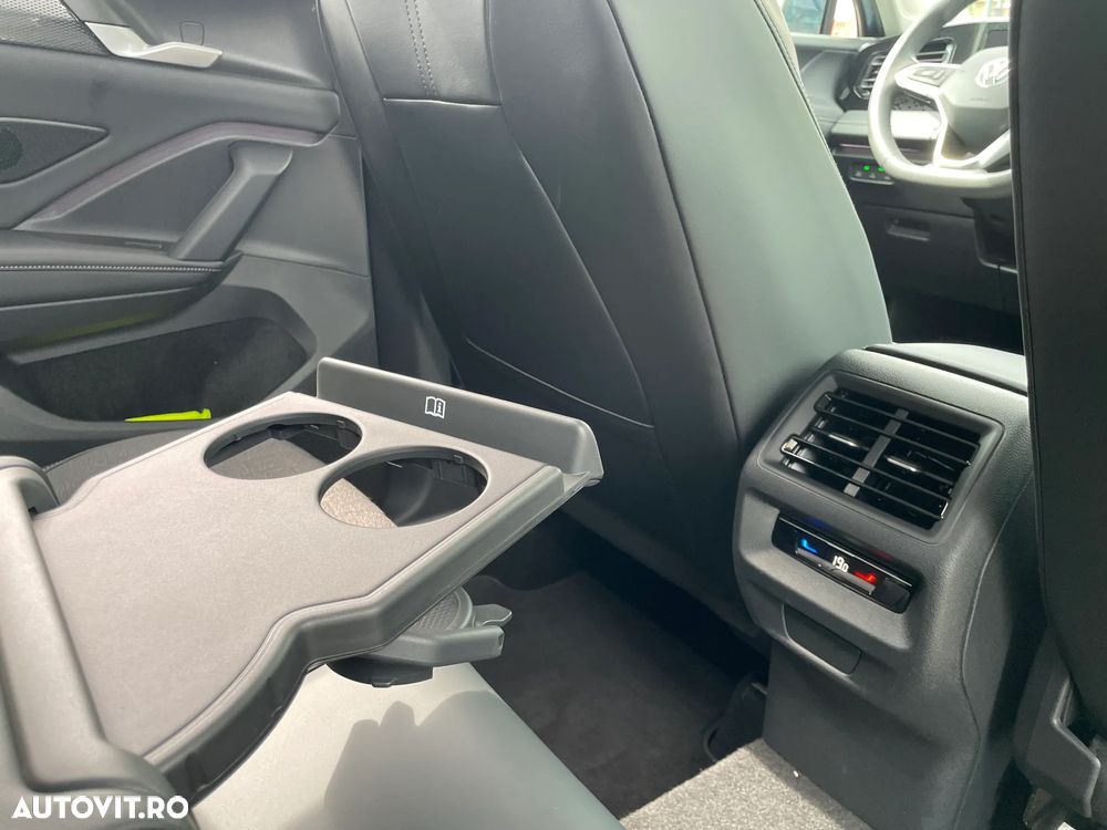 Volkswagen Tiguan - 17