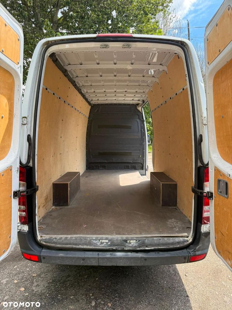 Mercedes-Benz SPRINTER - 10