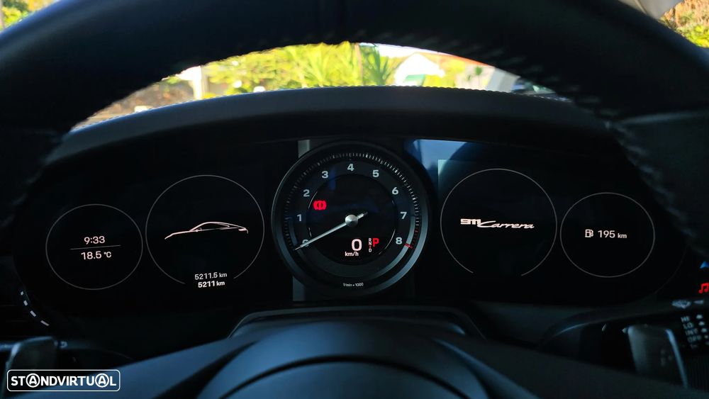 Porsche 911 (992) Carrera PDK - 21
