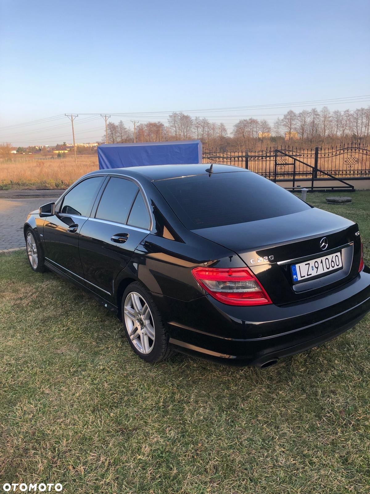 Mercedes-Benz Klasa C 220 CDI DPF Automatik BlueEFFICIENCY SPORT EDITION - 8