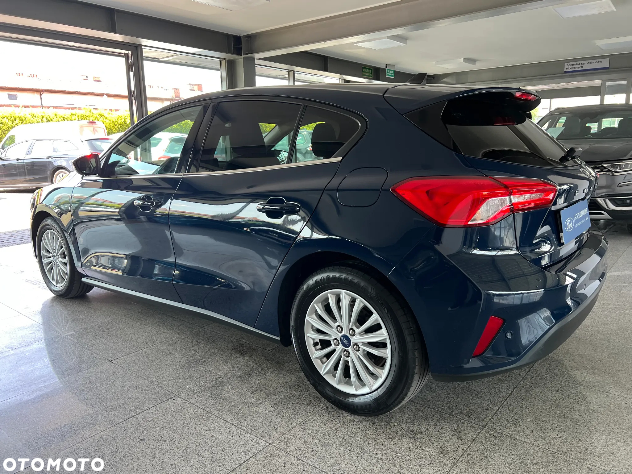 Ford Focus 1.0 EcoBoost Titanium Business - 11