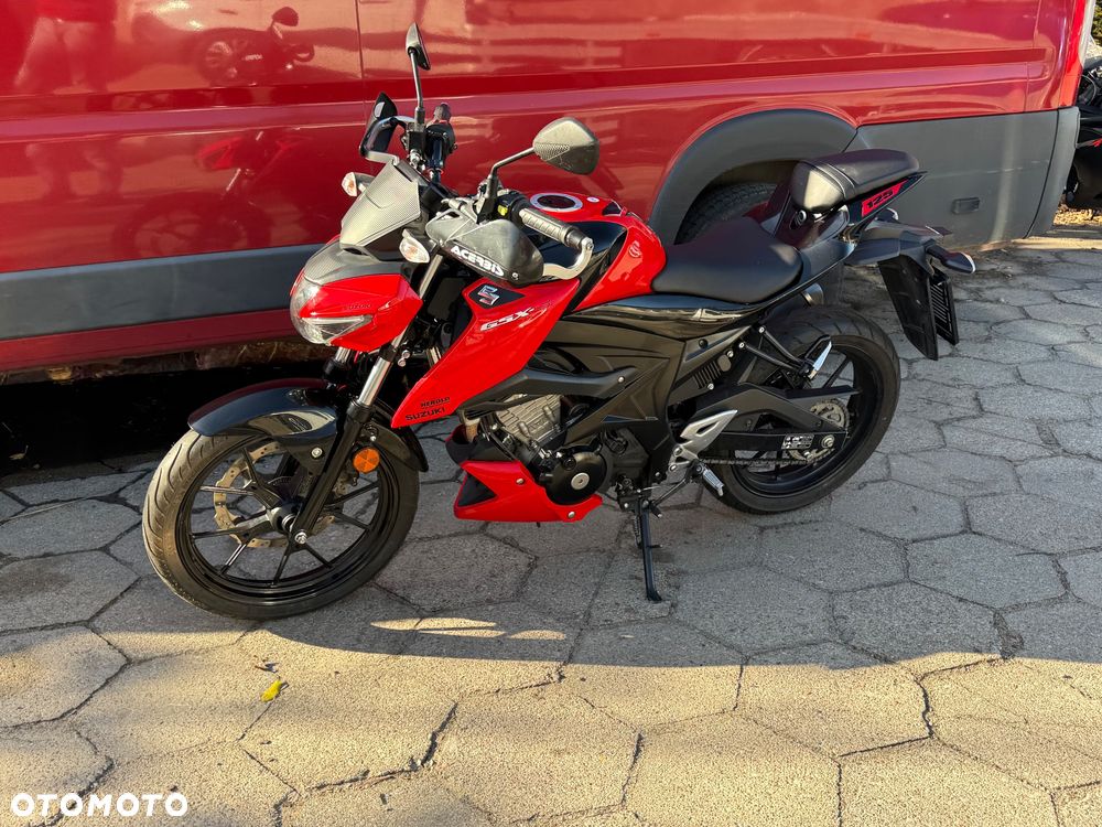Suzuki GSX - 1