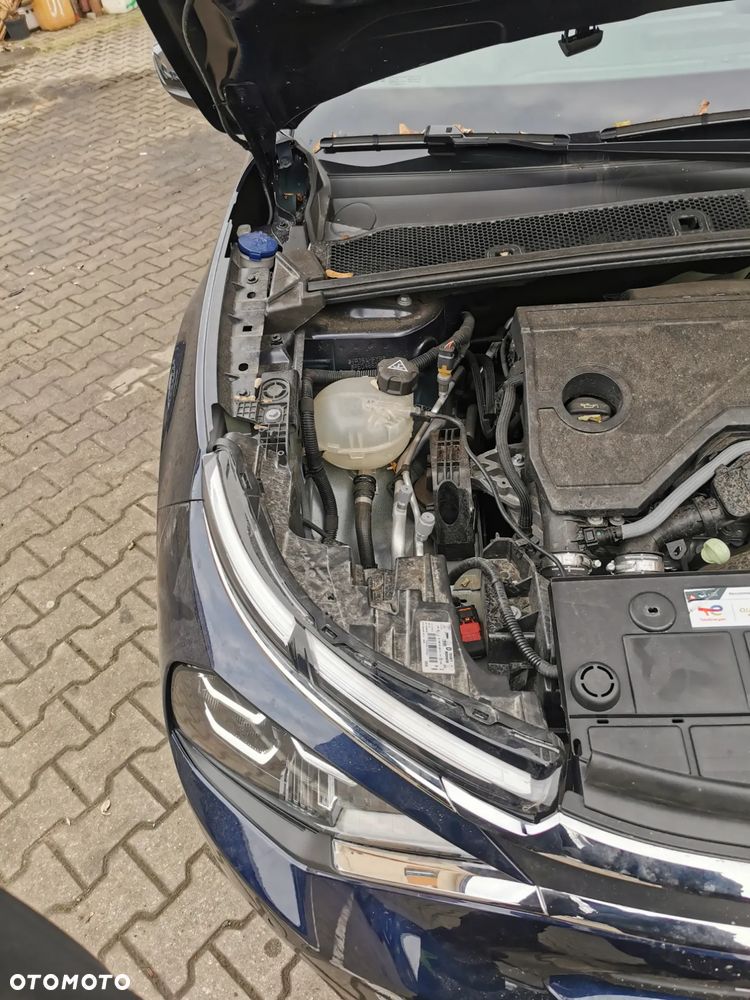 Citroën C4 Hybrid 136 ë-DSC6 PLUS - 28