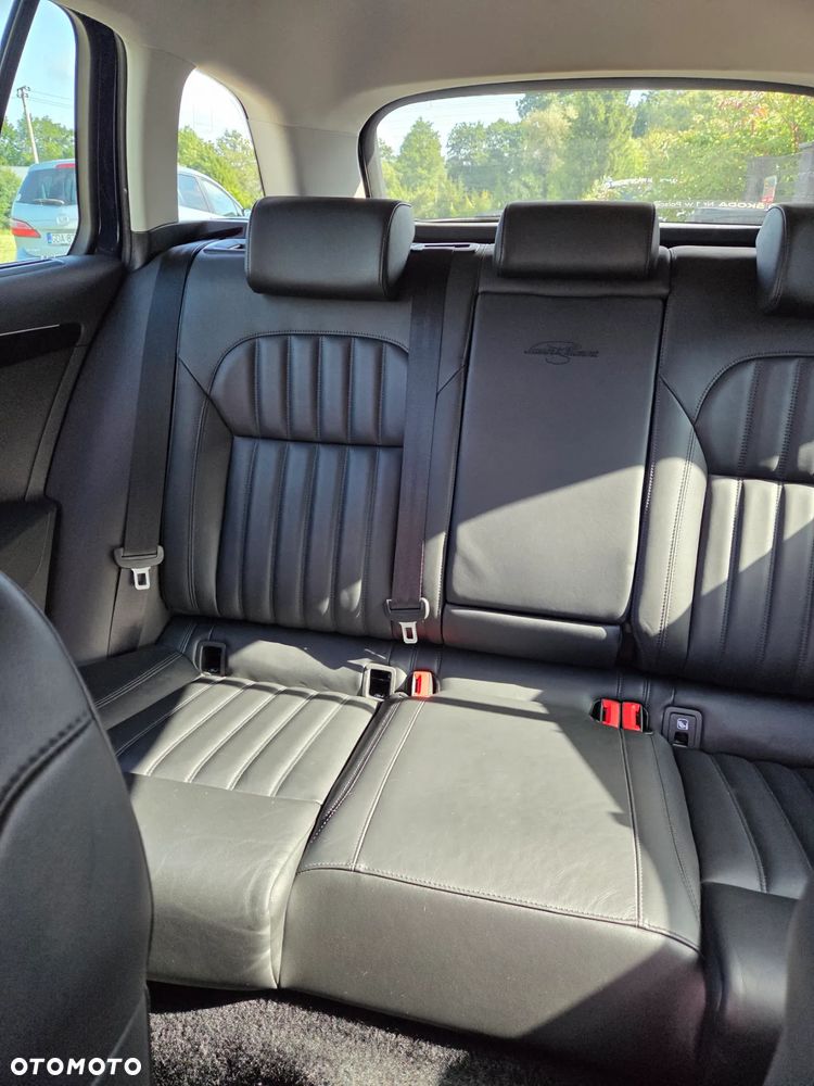 Skoda Superb 2.0 TSI 4x4 L&K DSG - 11