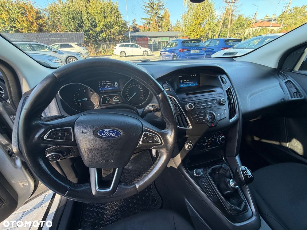Ford Focus 1.5 TDCi Trend - 22