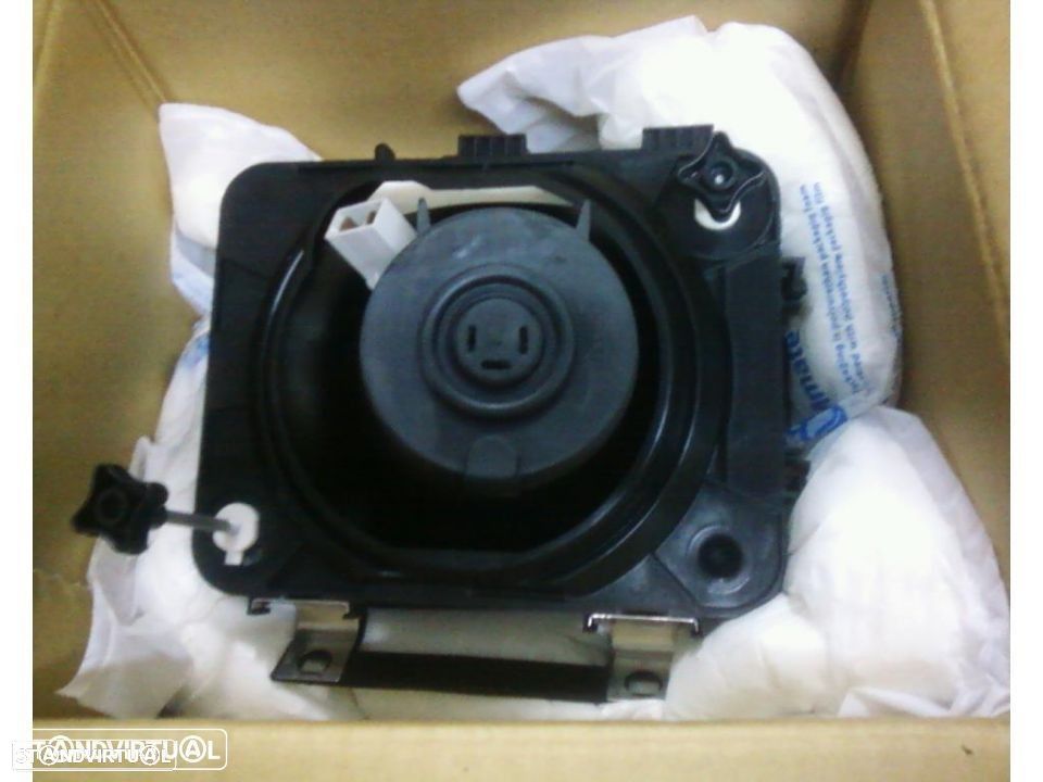 Farois Farol da frente Opel Corsa A 1983 até 1990 (novos) - 3
