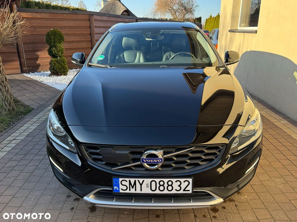 Volvo V60 Cross Country D3 Geartronic Kinetic - 2