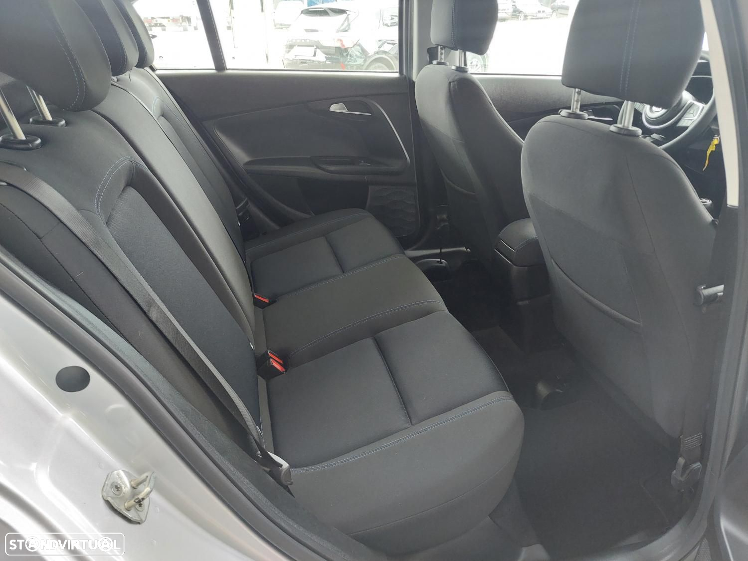 Fiat Tipo 1.0 GSE T3 City Life - 34