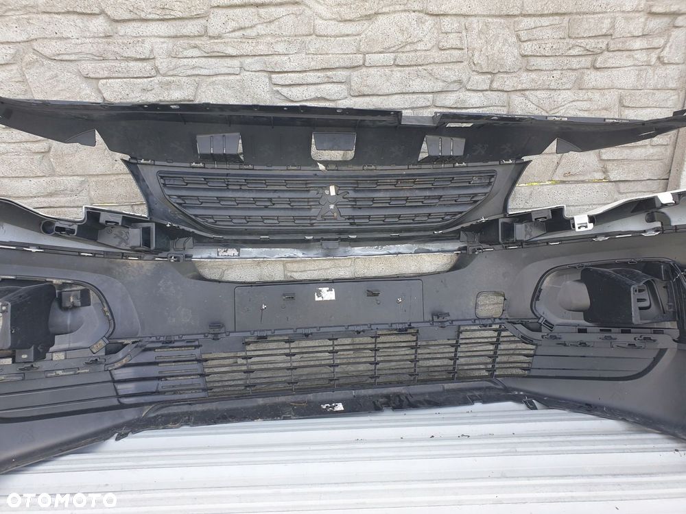 PEUGEOT Rifter Partner ZDERZAK PRZÓD - 5