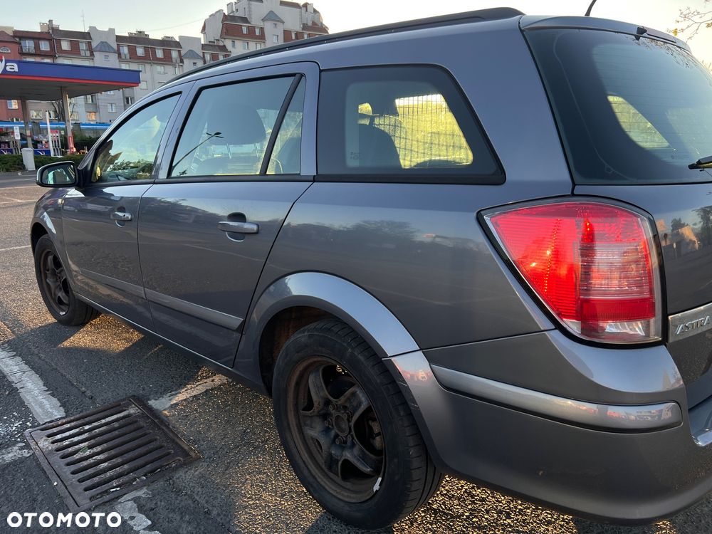 Opel Astra 1.9 CDTI Elegance - 7