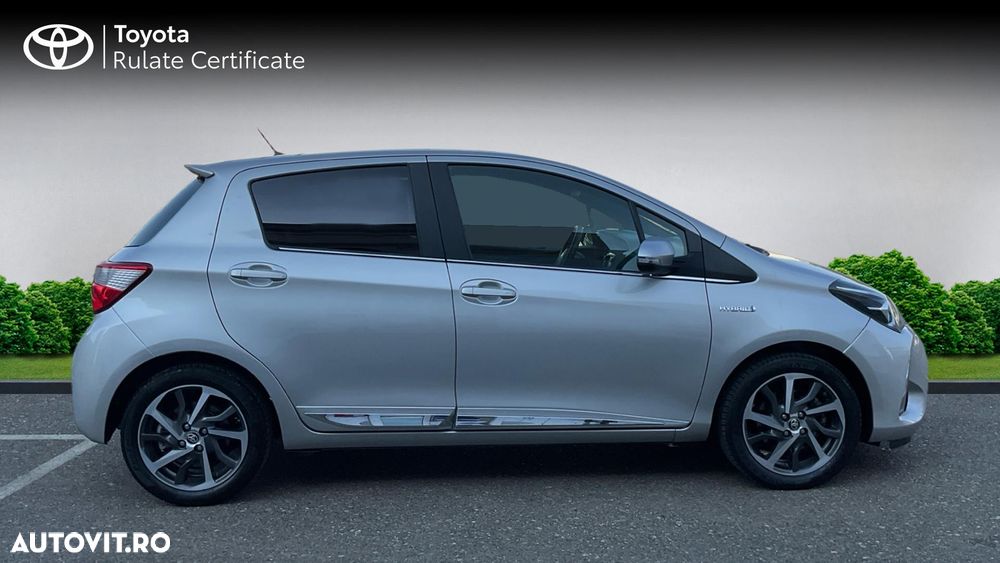 Toyota Yaris 1.5 VVT-i HSD Sol - 18