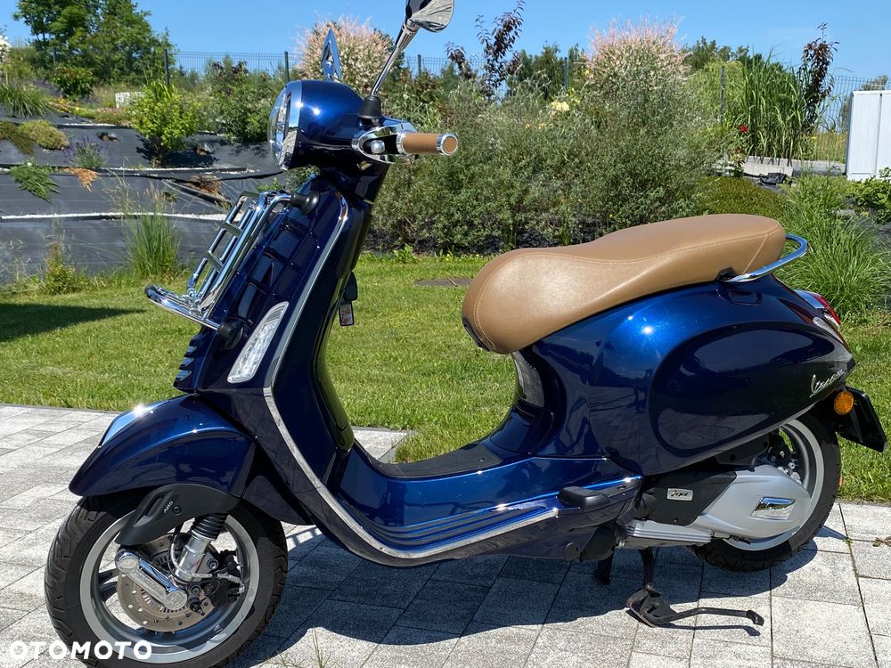 Vespa Primavera - 2