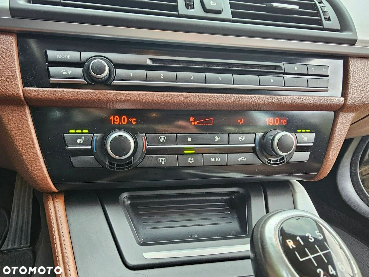 BMW Seria 5 520d Touring Luxury Line - 18