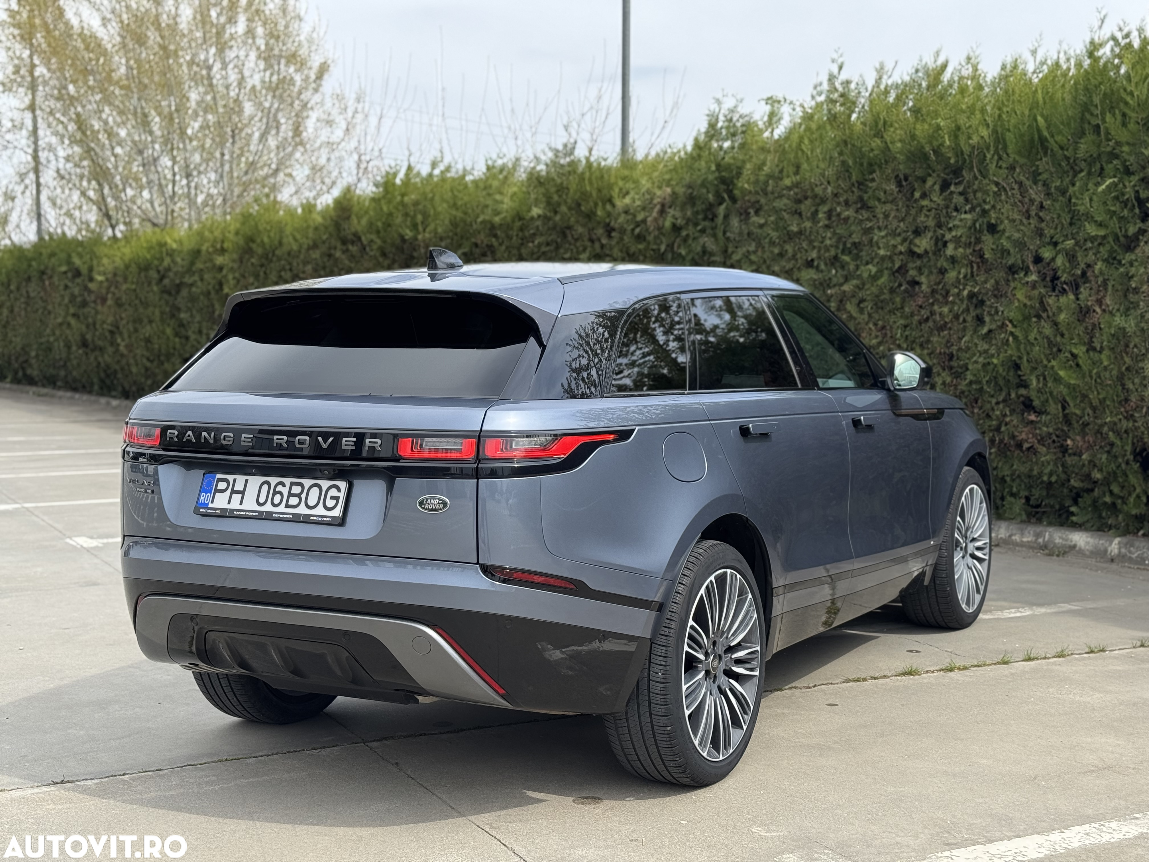 Land Rover Range Rover Velar R-Dynamic 2.0 SE - 6