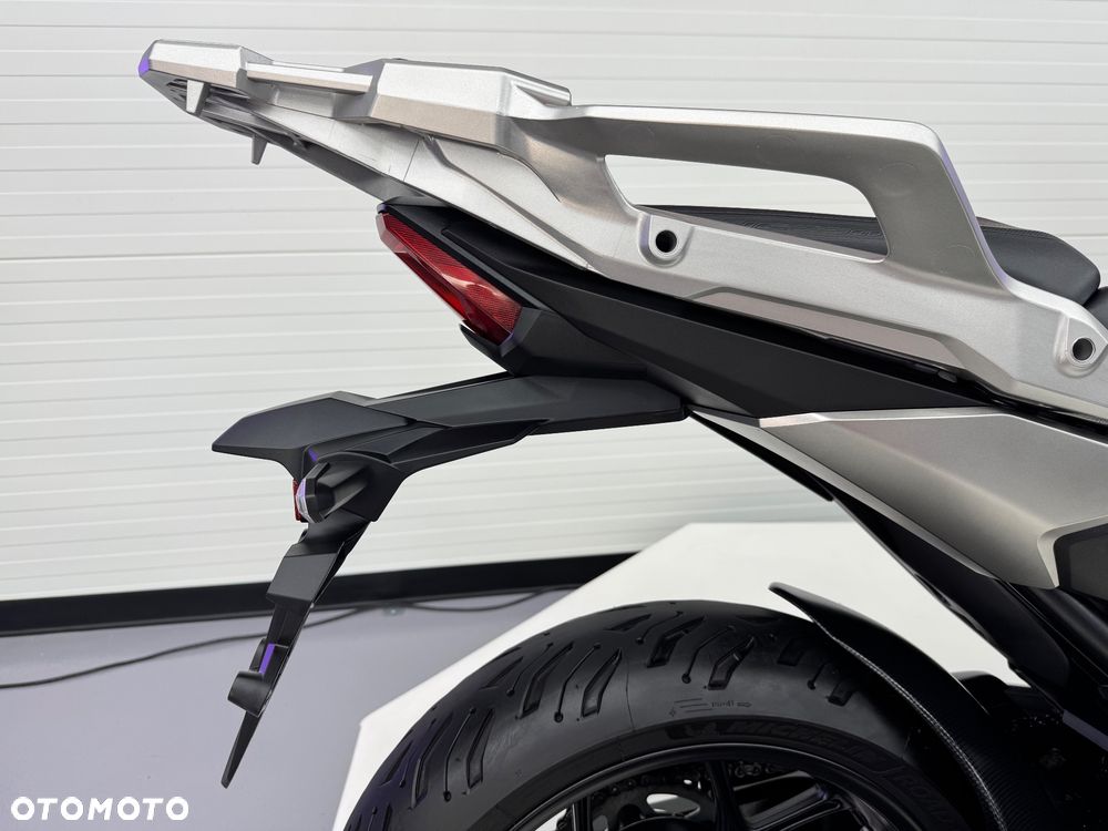 Honda NC - 22