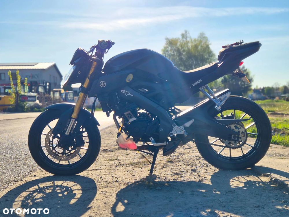 Yamaha MT - 8