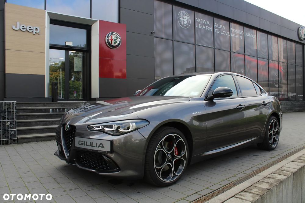Alfa Romeo Giulia 2.0 Turbo Veloce Q4 - 13