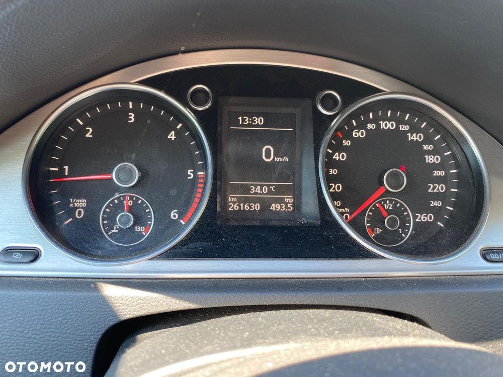Volkswagen Passat 2.0 Blue TDI SCR Comfortline - 16