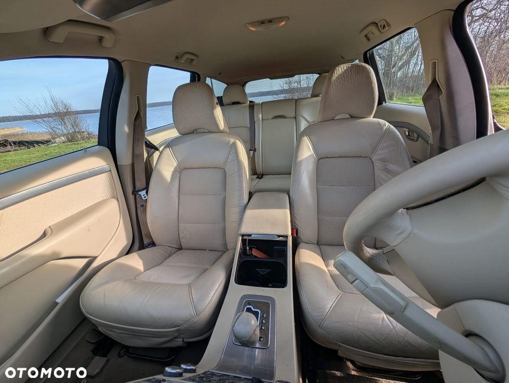 Volvo V70 3.2 Summum - 12