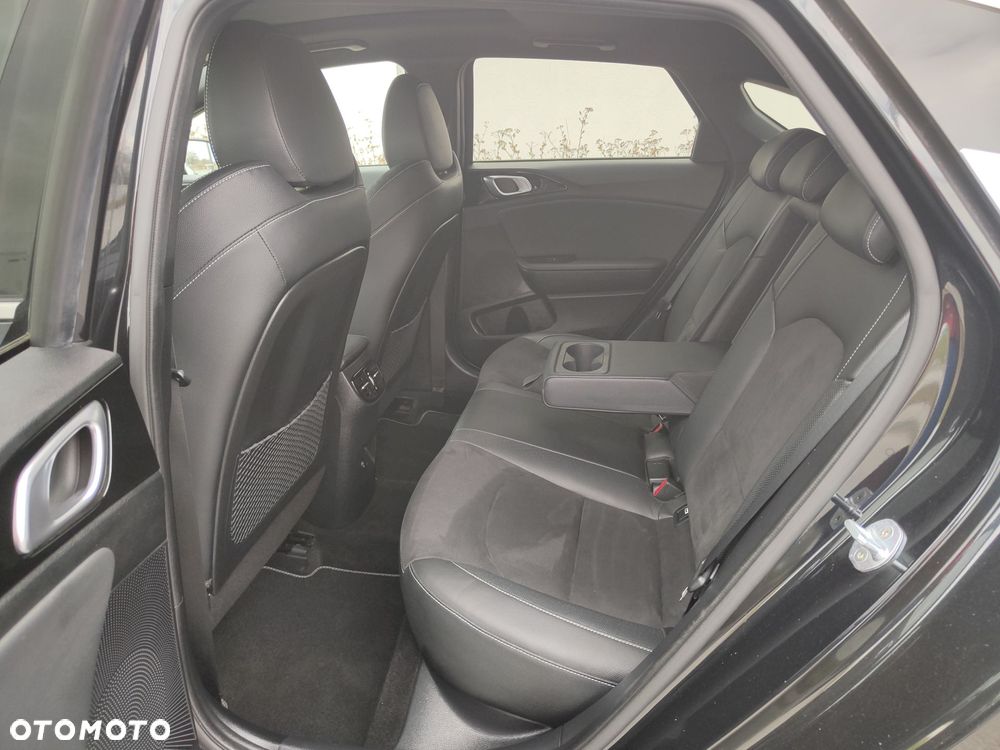 Kia ProCeed 1.5 T-GDI GT Line - 14