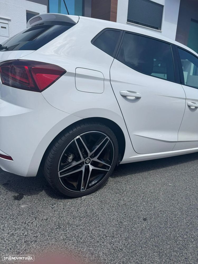 SEAT Ibiza 1.0 TSI FR - 4