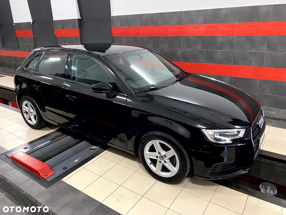 Audi A3 Sportback 1.6 TDI Sport - 5