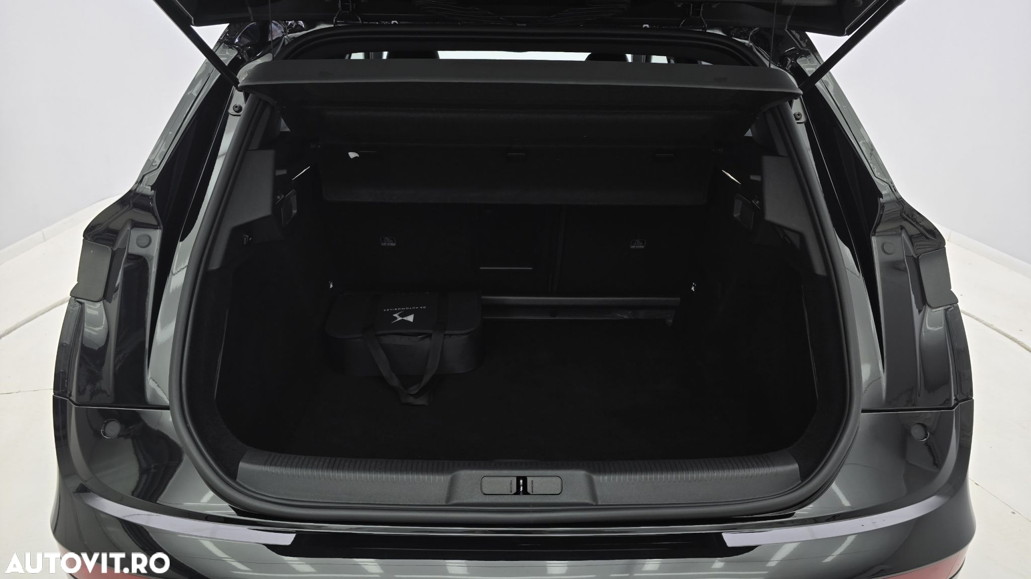 DS Automobiles DS 7 Crossback - 25