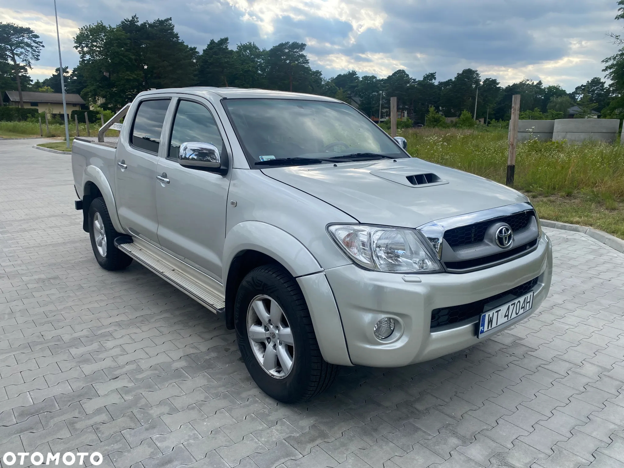 Toyota Hilux 3.0 D-4D Sol - 3