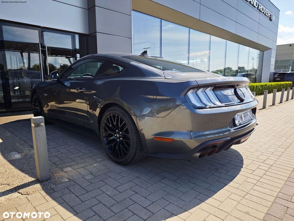 Ford Mustang - 9
