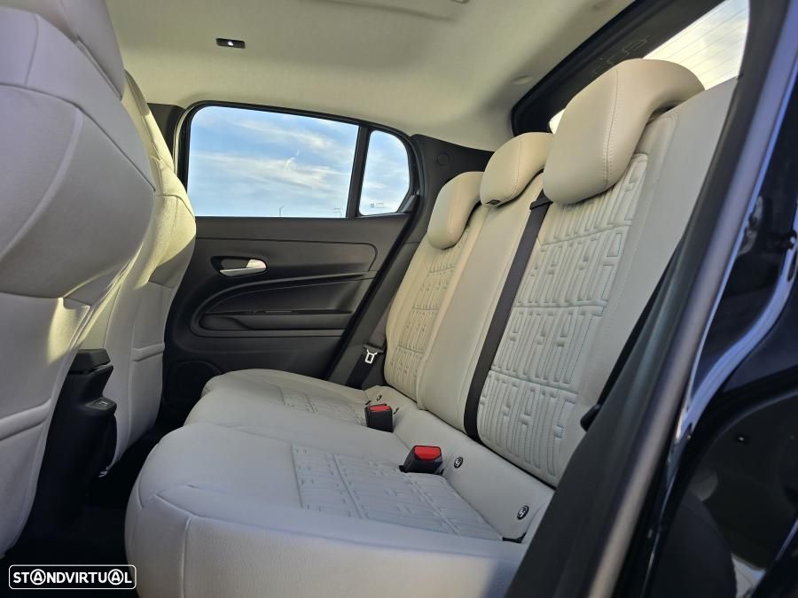 Fiat 600 1.2 Hybrid La Prima - 37