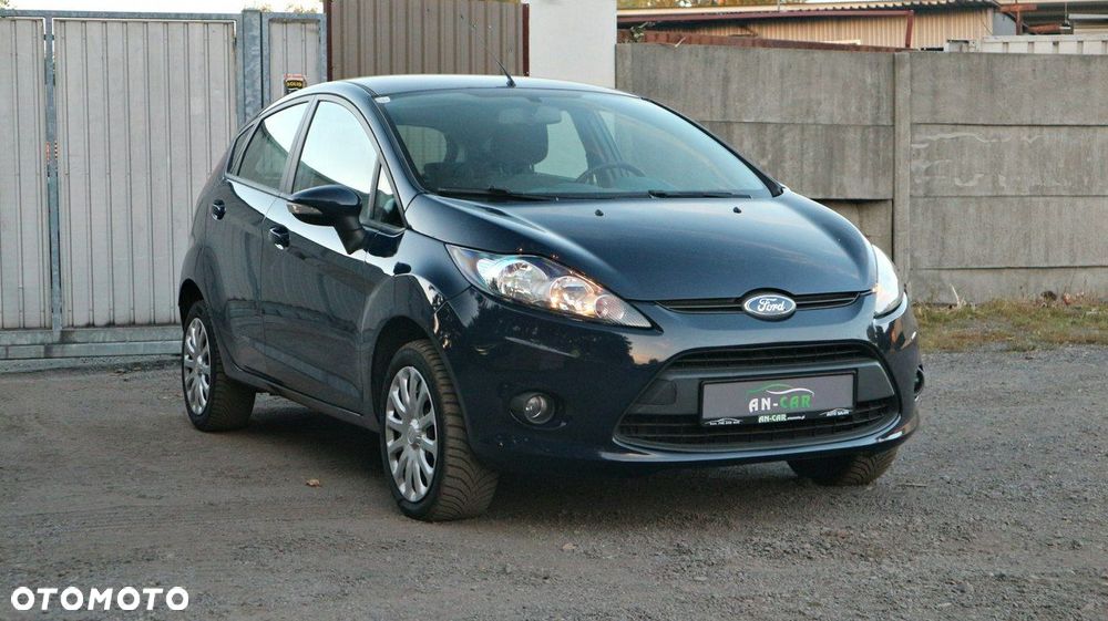 Ford Fiesta 1.25 Trend - 39