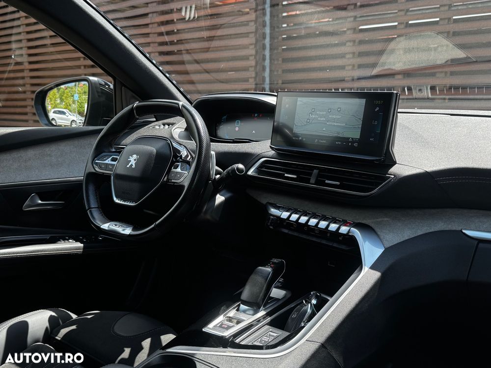 Peugeot 3008 PHEV 225 EAT8 GT - 15
