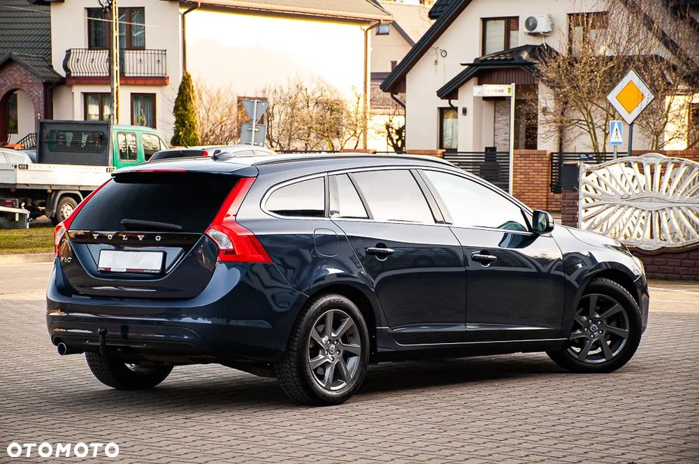 Volvo V60 D3 Business Edition - 22