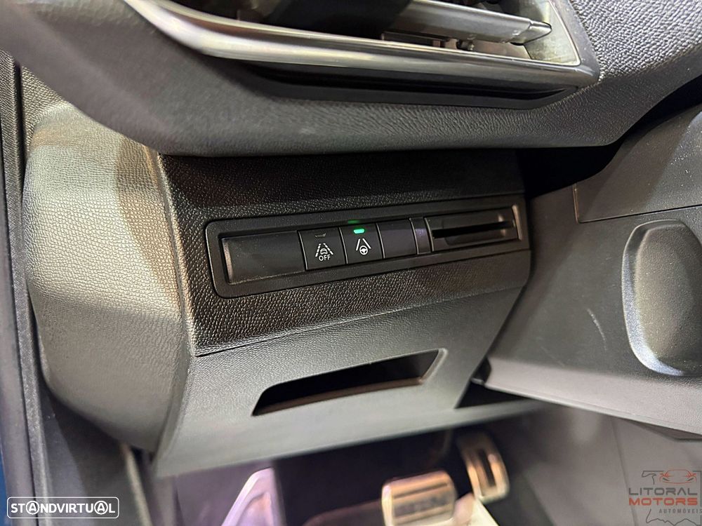 Peugeot 3008 1.2 Hybrid GT e-DCS6 - 19