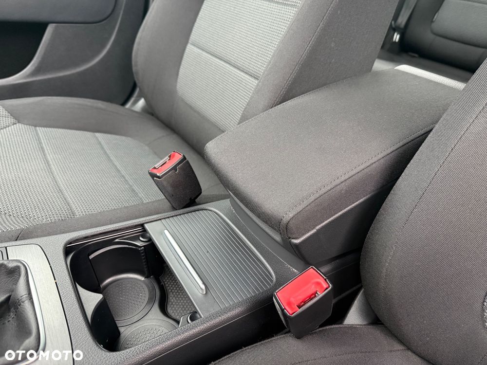 Volkswagen Passat ver-1-4-tsi-bmt-comfortline - 27