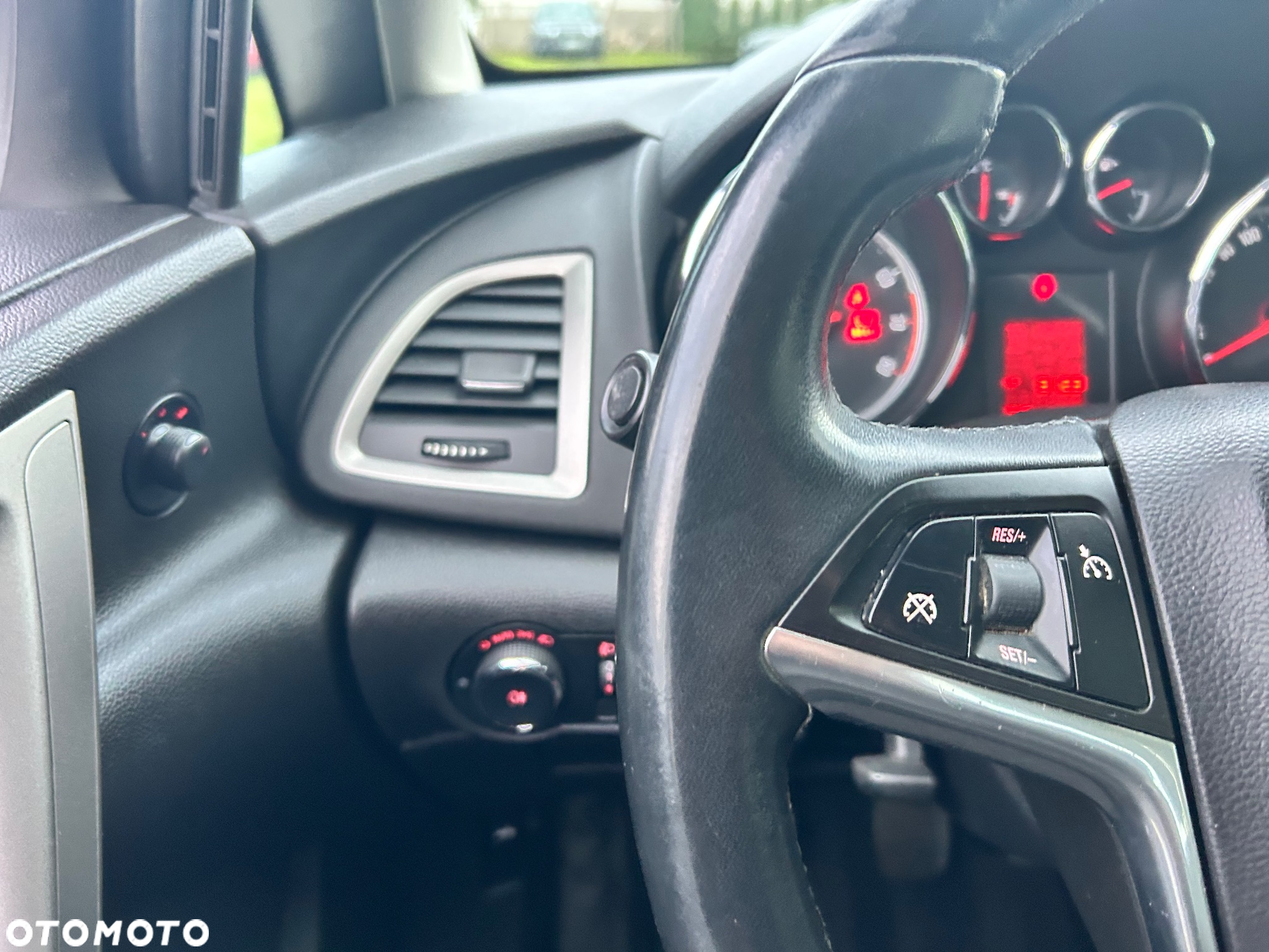 Opel Astra IV 1.4 Cosmo - 15
