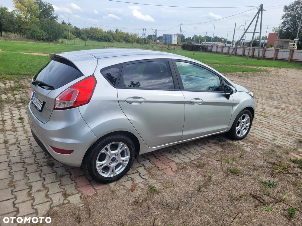Ford Fiesta - 6