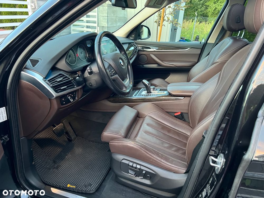 BMW X5 xDrive25d - 13
