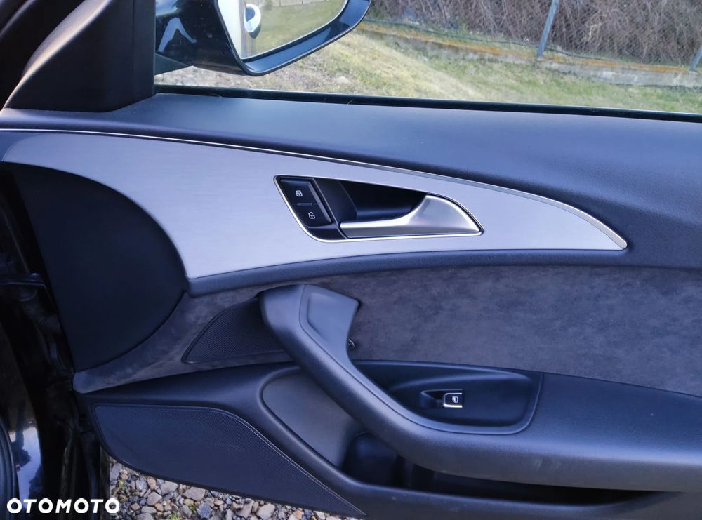 Audi A6 Avant 3.0 TDI quattro S tronic - 22