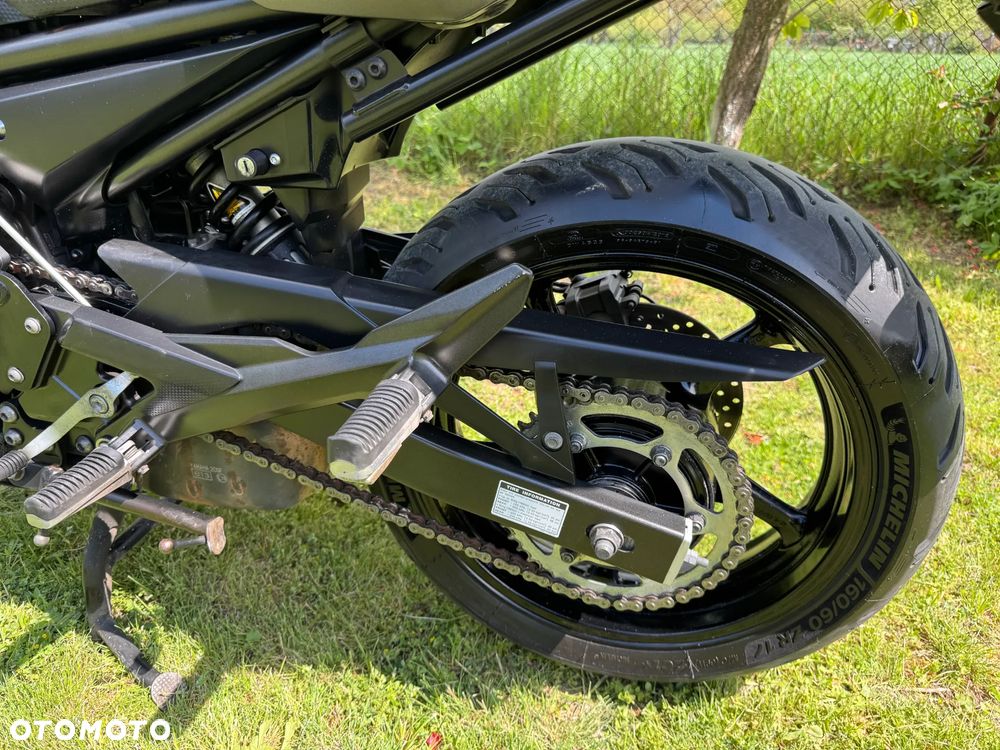 Yamaha XJ - 28
