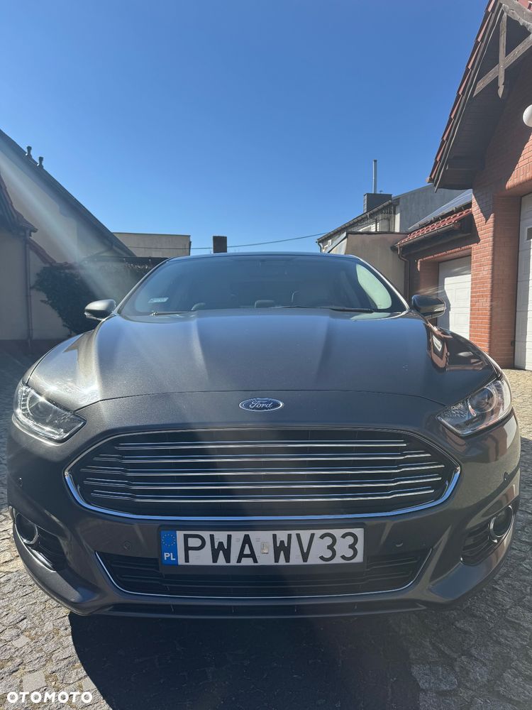Ford Mondeo 2.0 EcoBoost Titanium - 16