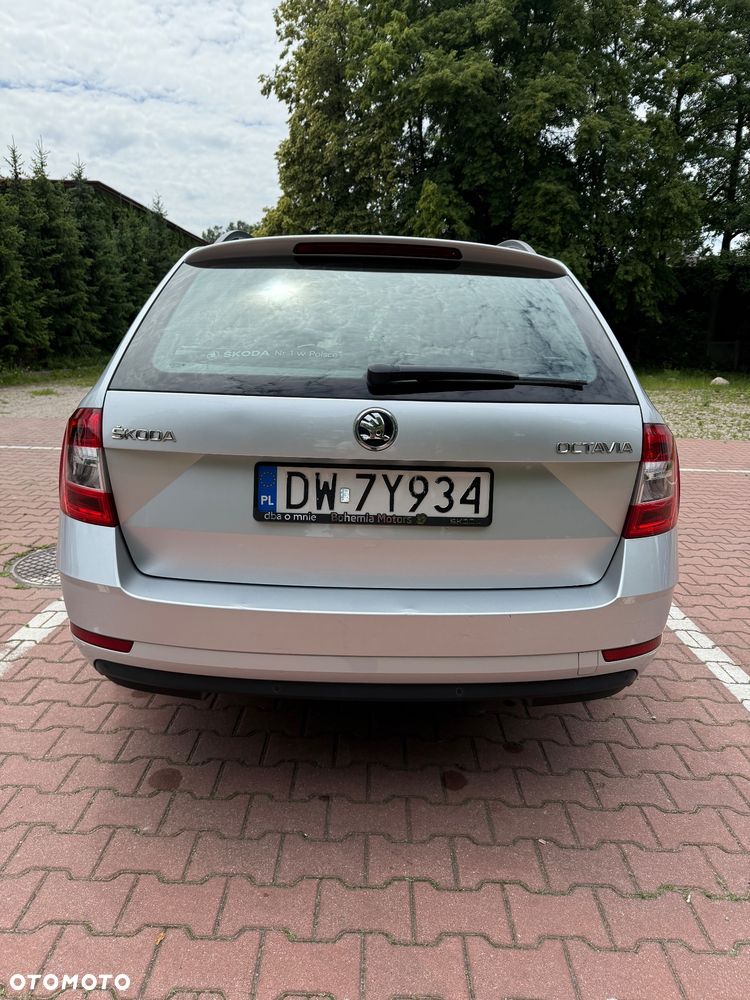Skoda Octavia 2.0 TDI Style DSG - 25