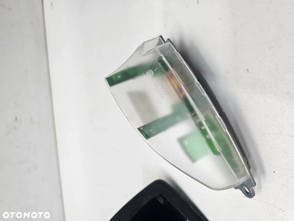 ANTENA GPS LOTKA REKIN BMW 5 F10 HD9141466 - 6