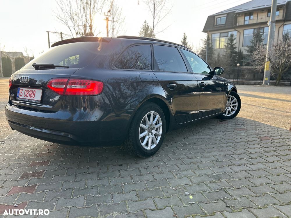 Audi A4 2.0 TDI DPF Attraction - 4