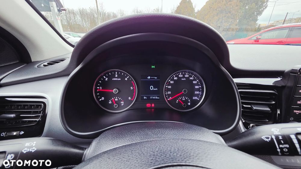 Kia Stonic 1.6 CRDi SCR XL - 12