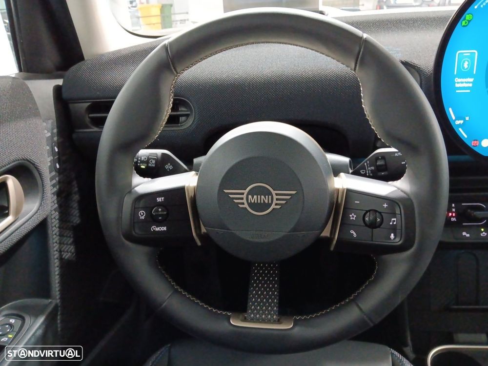 MINI 3 Portas Cooper C Classic M - 13