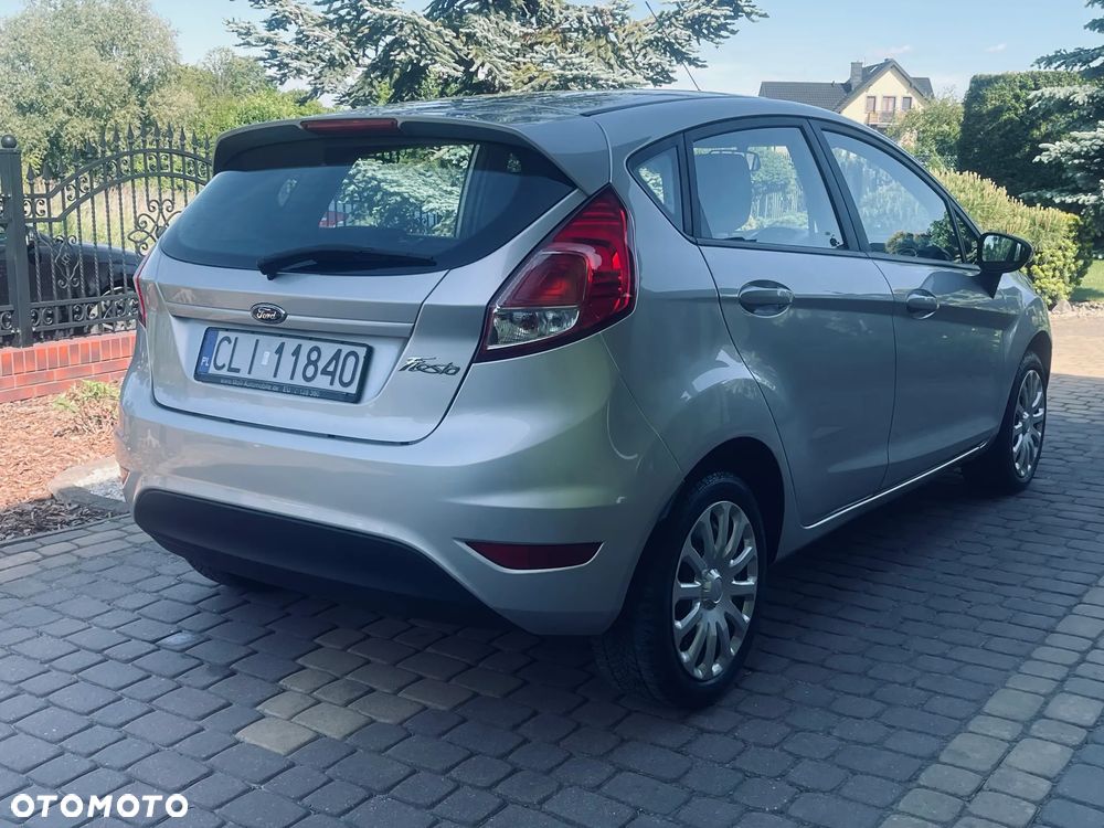Ford Fiesta - 4
