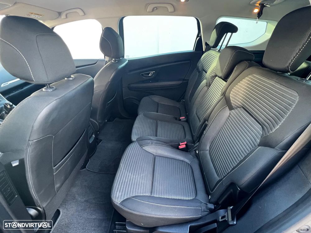 Renault Grand Scénic - 14