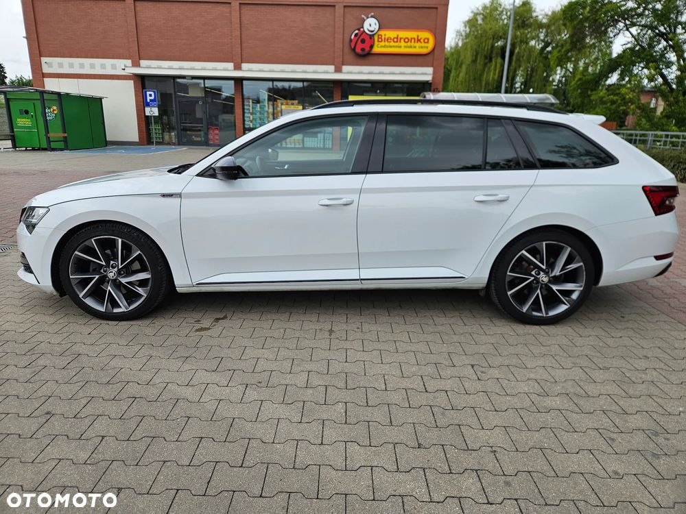 Skoda Superb 2.0 TDI Sportline DSG - 5